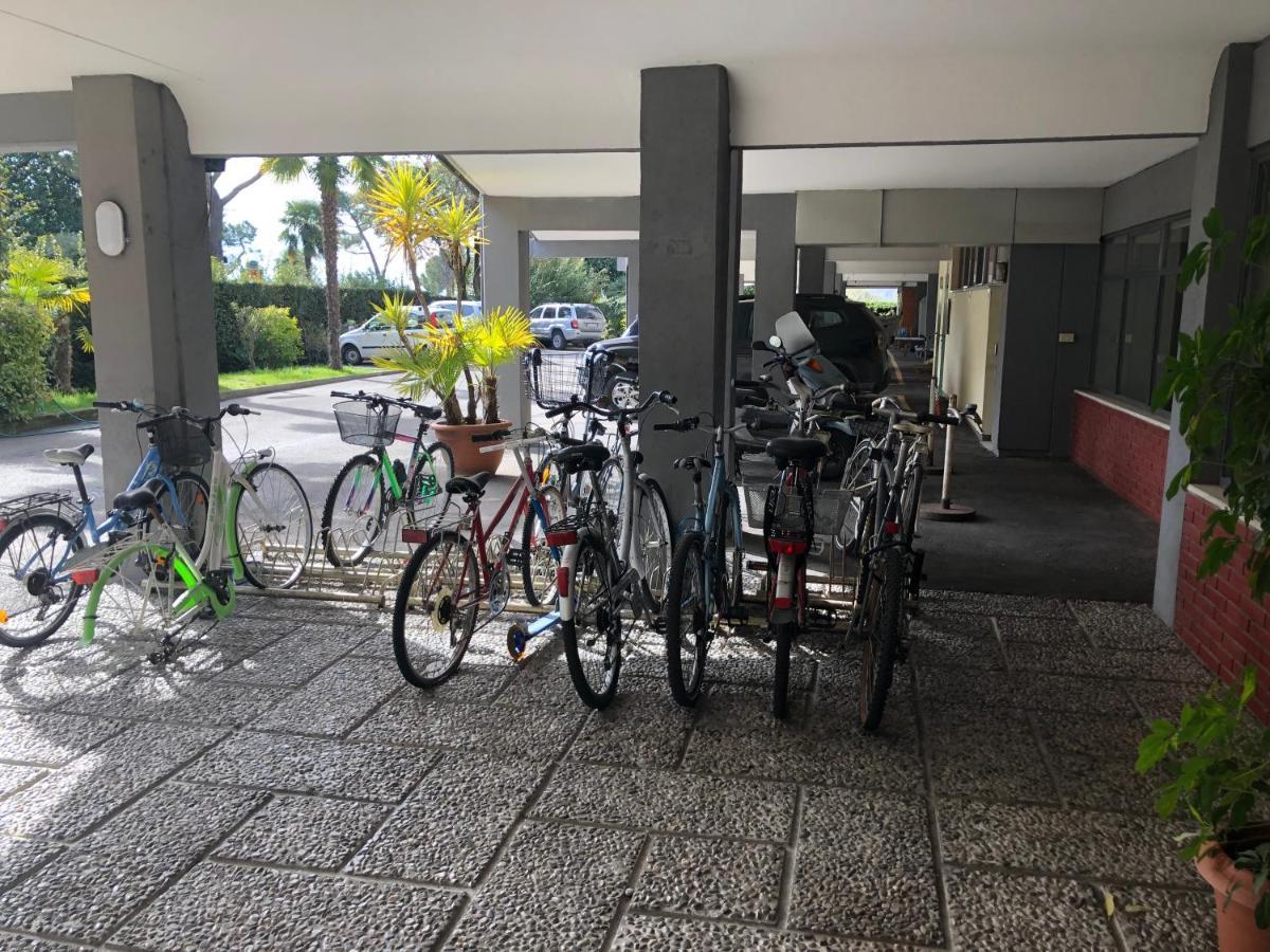 Appartamento Al Lago Riva del Garda Exteriör bild